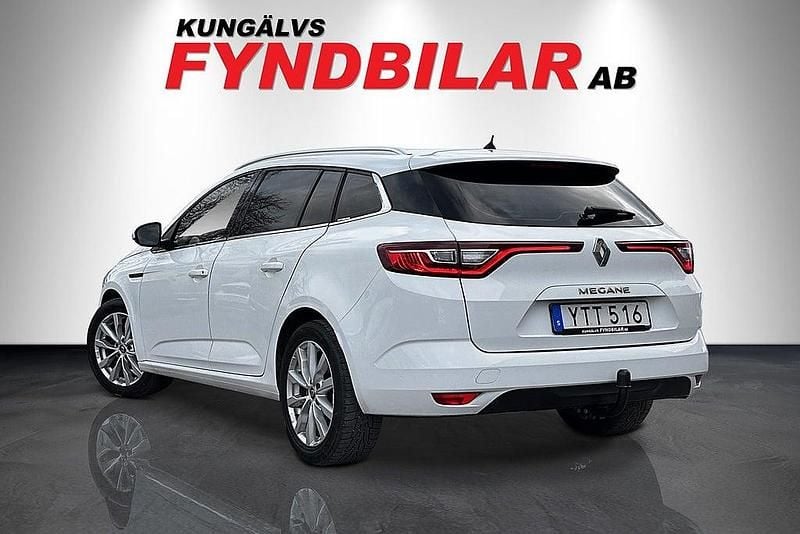 Begagnad Renault Mégane GrandTour 110 HK (80 kW) 2017 Vit Kombi