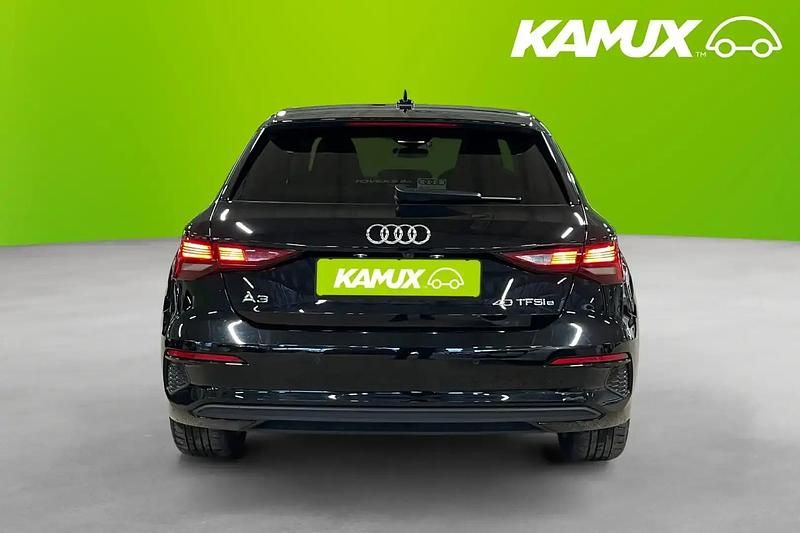 Begagnad Audi A3 e-tron 204 HK (150 kW) 2024 Svart Halvkombi