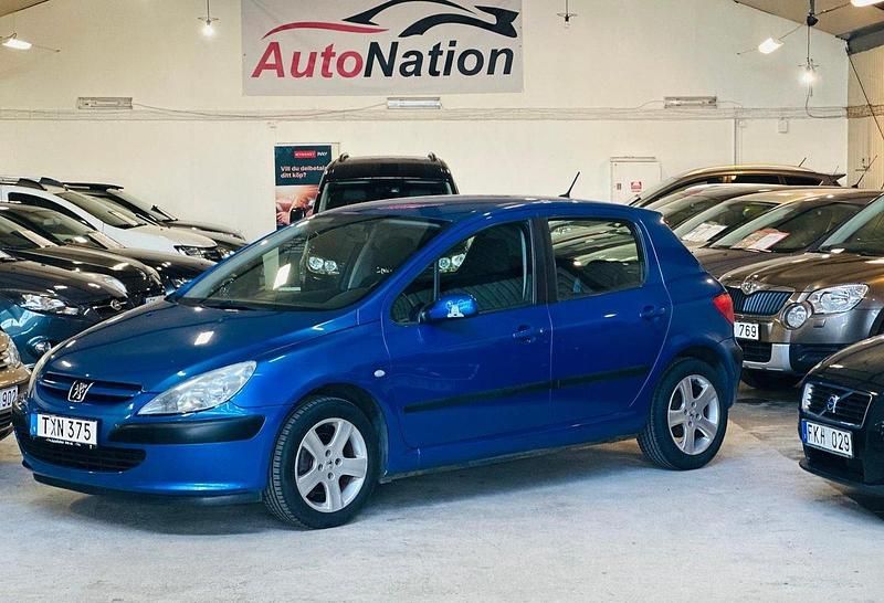Blå Begagnad 2003 Peugeot 307 Halvkombi | 29 900 kr (Lite dyr) - Bild 1/4