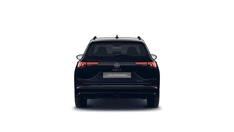 Svart Ny 2026 VW Golf VIII Kombi | 474 100 kr - Bild 1/1
