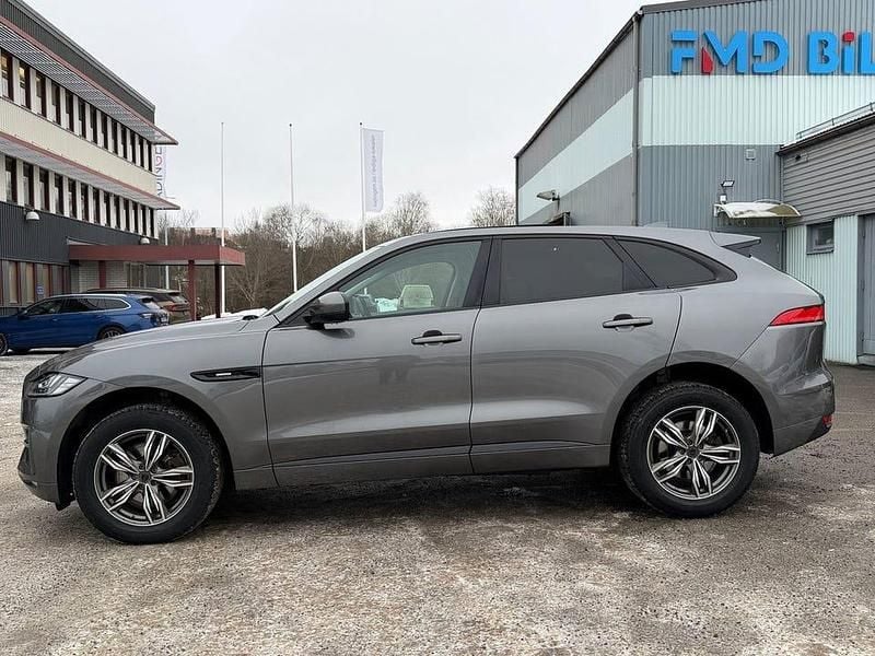 Begagnad Jaguar F-Pace R-Sport 301 HK (221 kW) 2017 Grå SUV