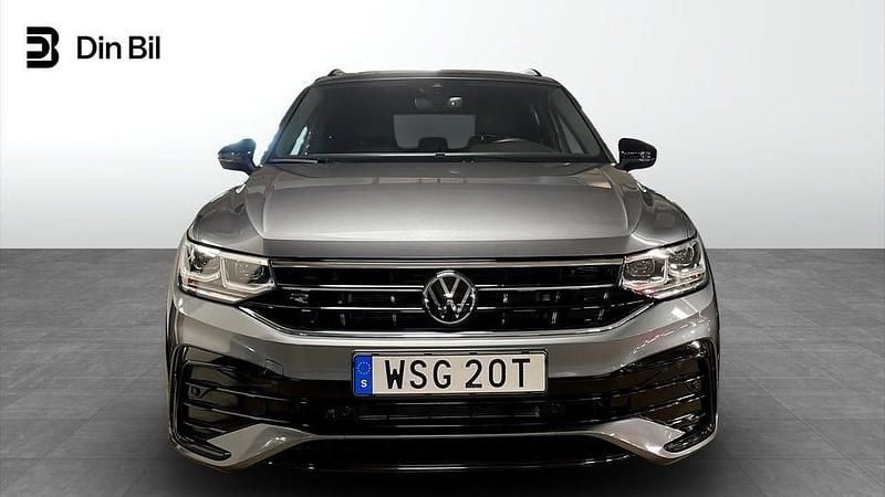 Begagnad VW Tiguan Allspace R-line 193 HK (141 kW) 2024 Mörkgrå SUV