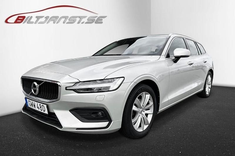 Vit Begagnad 2021 Volvo V60 Kombi | 249 900 kr (Marknadspris) - Bild 1/4