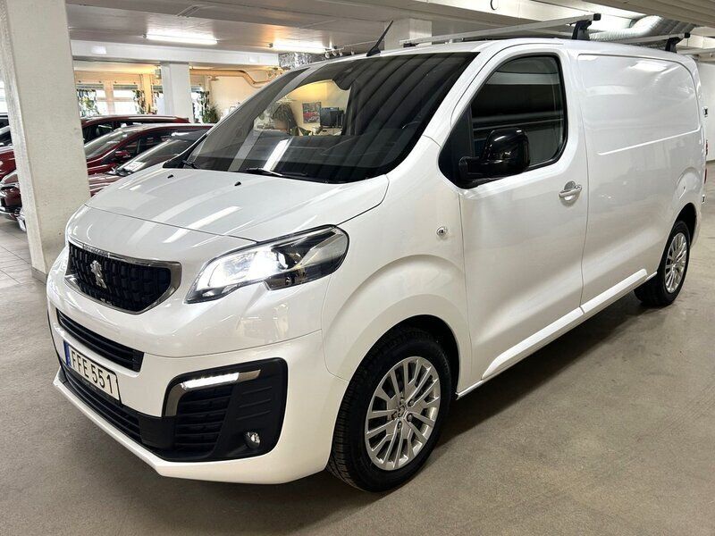 Vit Begagnad 2023 Peugeot Expert S Van | 300 000 kr (Marknadspris) - Bild 1/4