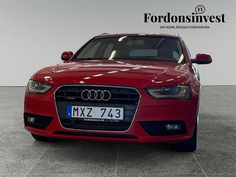 Röd Begagnad 2013 Audi A4 Kombi | 79 900 kr (Marknadspris) - Bild 1/4