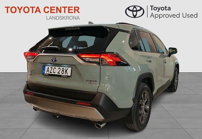 Begagnad Toyota RAV4 2024 Grön SUV