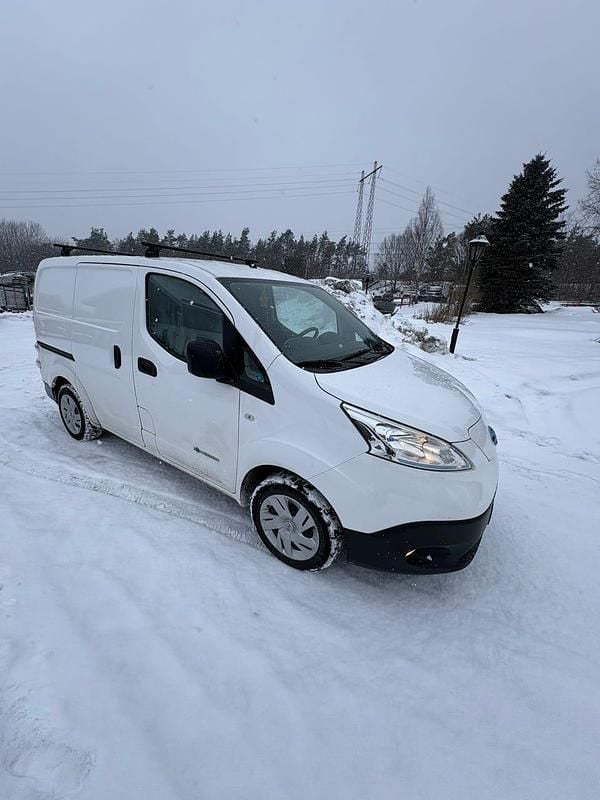 Begagnad 2020 Nissan e-NV200 Minibuss | 130 000 kr (Marknadspris) - Bild 1/4