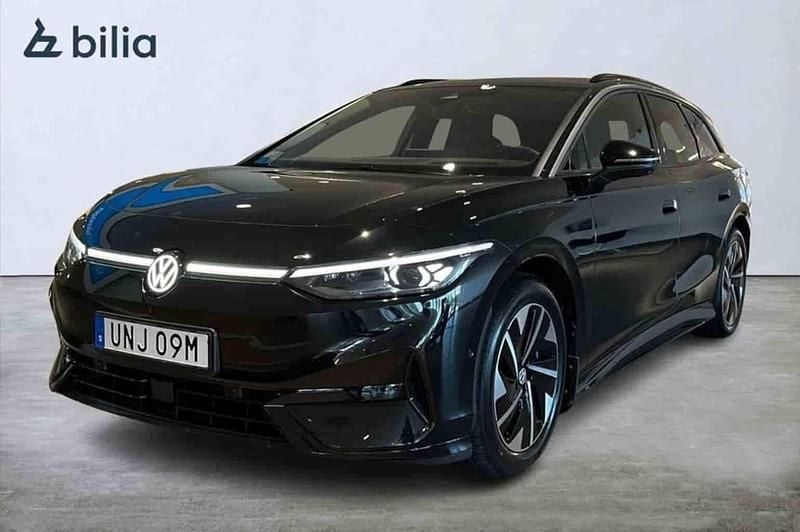 Svart Begagnad 2025 VW ID.7 Pro Sedan | 559 000 kr (Superpris) - Bild 1/1