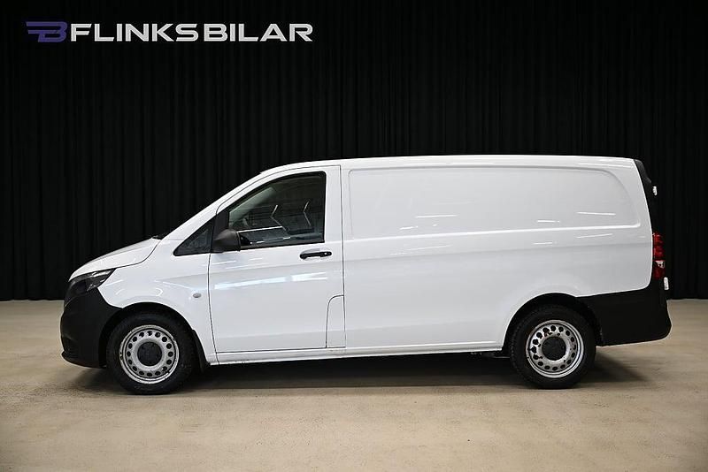 Begagnad Mercedes Vito 136 HK (100 kW) 2020 Vit Van