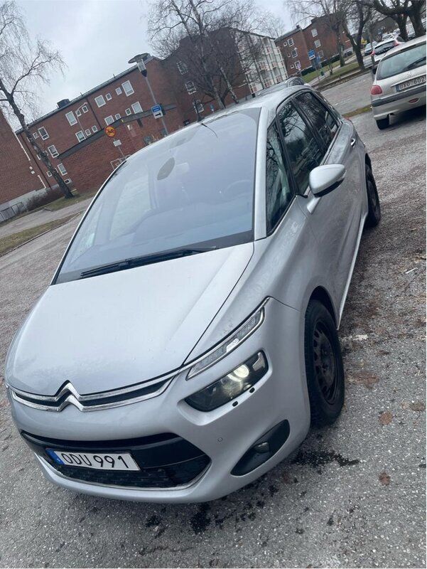 Silver Begagnad 2016 Citroën C4 Picasso Minibuss | 82 000 kr (Bra pris) - Bild 1/4