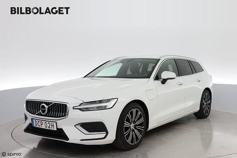 Vit Begagnad 2020 Volvo V60 Inscription Kombi | 295 800 kr (Dyr) - Bild 1/4