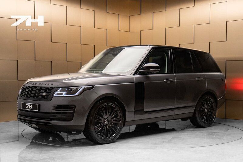 Grå Begagnad 2018 Land Rover Range Rover SUV | 699 000 kr (Bra pris) - Bild 1/4