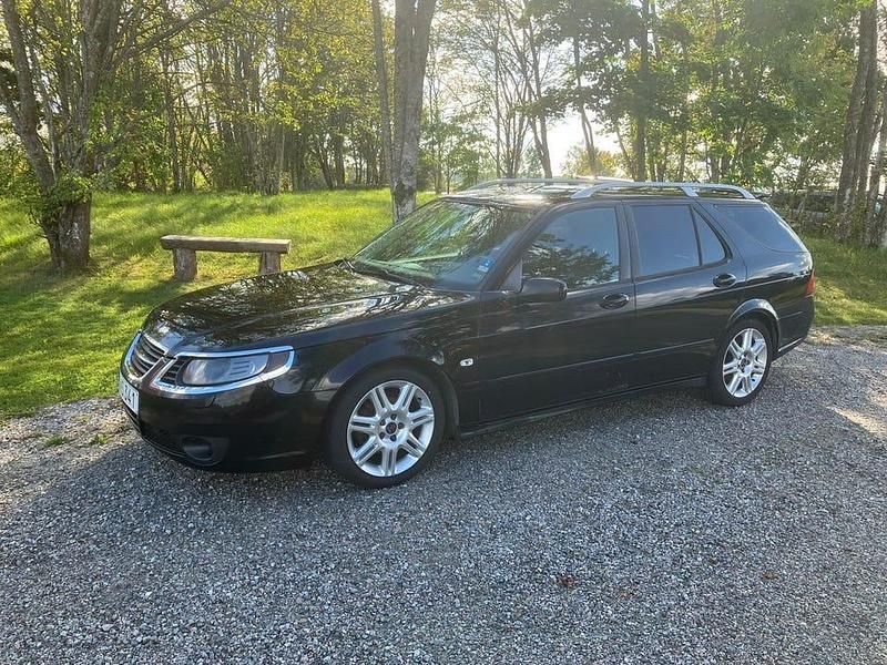Begagnad 2006 Saab 9-5 Kombi | 15 000 kr (Dyr) - Bild 1/4
