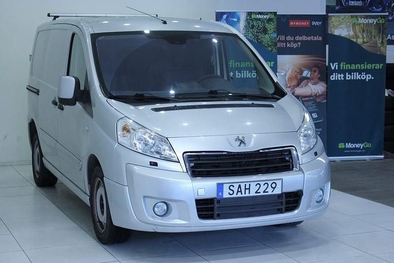 Begagnad Peugeot Expert 164 HK (120 kW) 2015 Ljusgrå (grå) Van