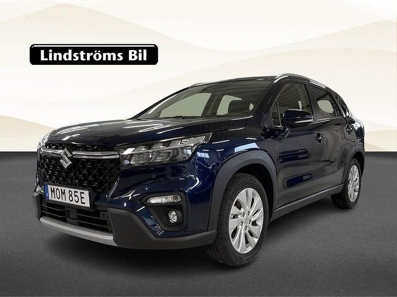 Blå Begagnad 2023 Suzuki SX4 S-Cross SUV | 289 900 kr (Marknadspris) - Bild 1/3