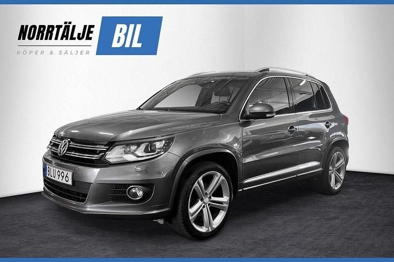 Mörkgrå Begagnad 2014 VW Tiguan R-line SUV | 159 900 kr (Marknadspris) - Bild 1/4