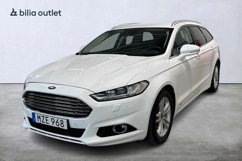 Vit Begagnad 2017 Ford Mondeo Titanium Kombi | 149 000 kr (Marknadspris) - Bild 1/4