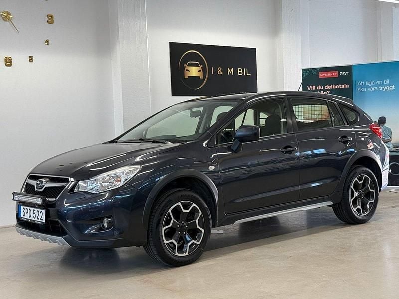 Mörkgrå Begagnad 2013 Subaru XV SUV | 109 900 kr (Marknadspris) - Bild 1/4