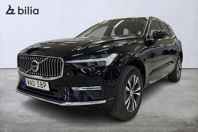 Svart Begagnad 2022 Volvo XC60 Core SUV | 399 900 kr (Bra pris) - Bild 1/3