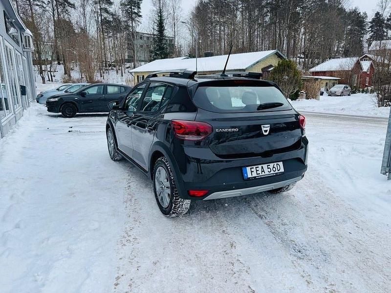 Begagnad Dacia Sandero Stepway 91 HK (66 kW) 2022 Svart Kombi