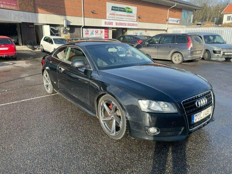 Begagnad Audi A5 Comfort 179 HK (131 kW) 2009 Svart Sportkupé