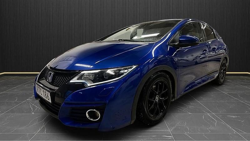 Begagnad Honda Civic Sport 141 HK (103 kW) 2015 Blå Halvkombi