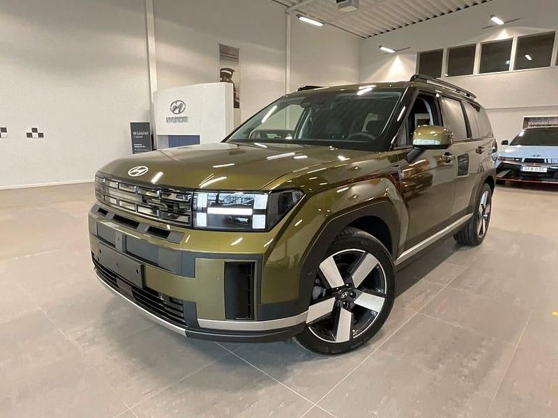 Grönmetallic Ny 2025 Hyundai Santa Fe Advanced SUV | 689 900 kr - Bild 1/4