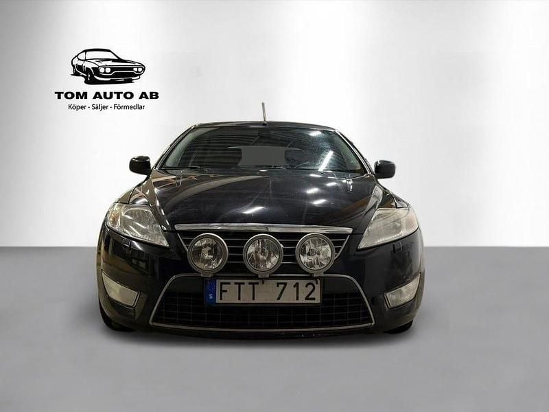 Begagnad Ford Mondeo 131 HK (96 kW) 2007 Svart Halvkombi