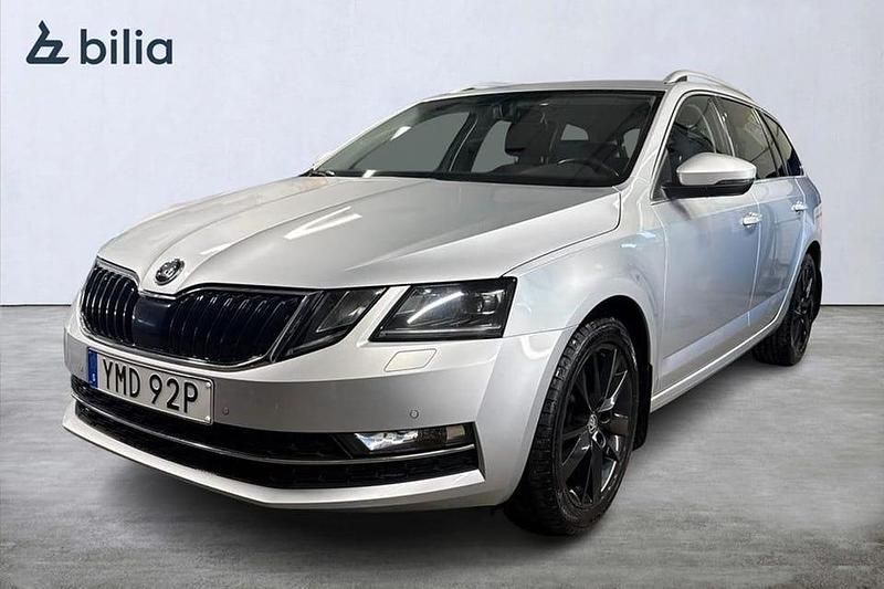 Begagnad Skoda Octavia Style 151 HK (111 kW) 2019 Silver Kombi