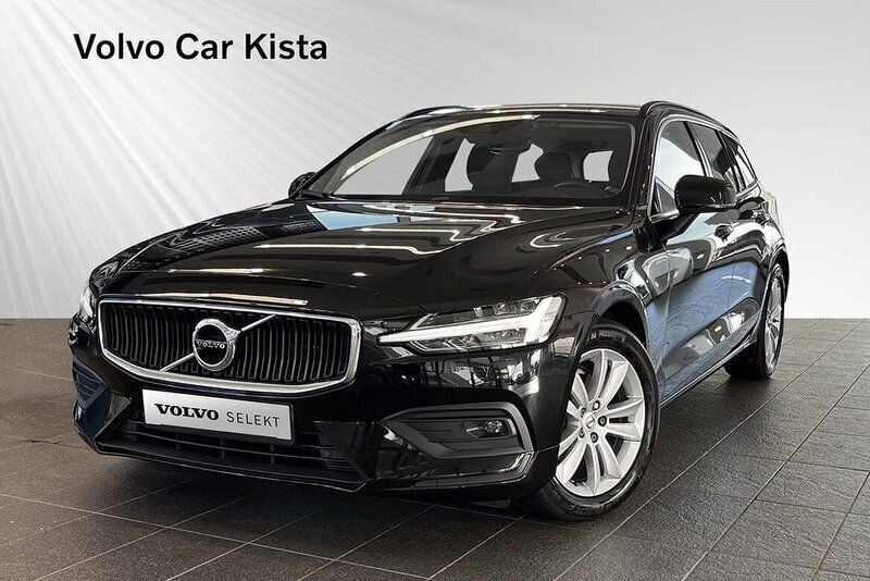 Blå Begagnad 2021 Volvo V60 Pro Kombi | 289 900 kr (Superpris) - Bild 1/4