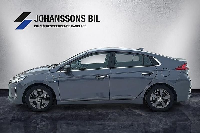 Begagnad Hyundai Ioniq Edition 105 HK (77 kW) 2018 Grå Halvkombi