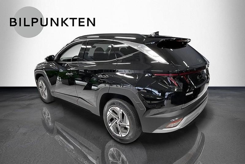 Ny Hyundai Tucson Essential 239 HK (175 kW) 2026 Abyss black pearl SUV