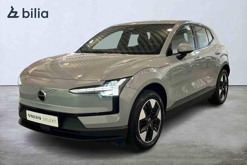 Grå Begagnad 2024 Volvo EX30 Single Motor SUV | 329 900 kr - Bild 1/1