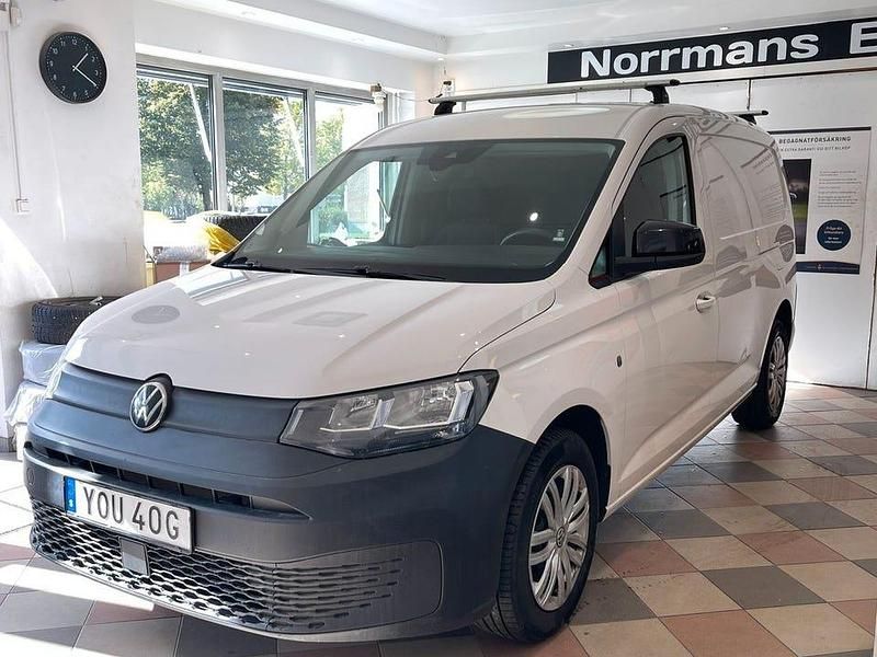 Vit Begagnad 2021 VW Caddy Maxi Minibuss | 179 000 kr (Marknadspris) - Bild 1/4