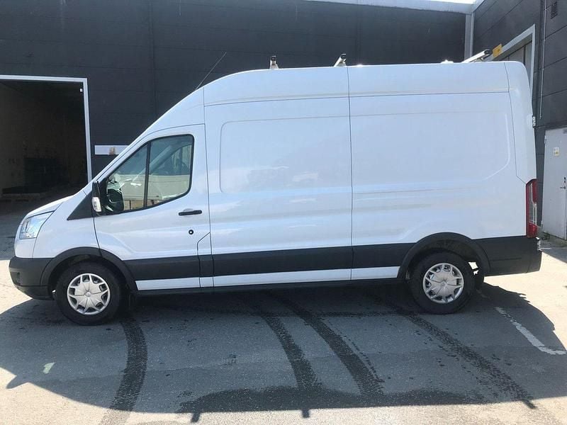 Vit Begagnad 2016 Ford Transit Van | 159 900 kr (Dyr) - Bild 1/4