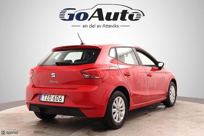 Begagnad Seat Ibiza Comfort 112 HK (82 kW) 2023 Röd Halvkombi
