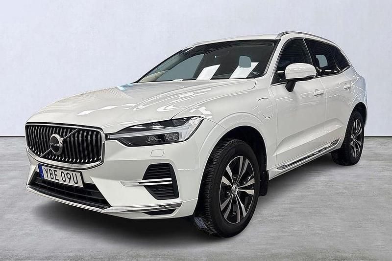 Begagnad Volvo XC60 253 HK (186 kW) 2022 Vit SUV