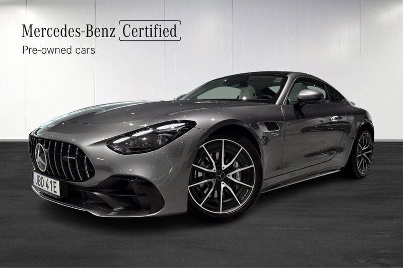 Grå (grey) Begagnad 2025 Mercedes AMG GT 43 AMG Sportkupé | 1 279 900 kr - Bild 1/2