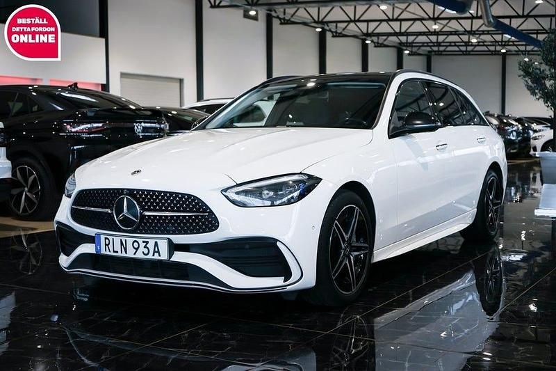 Vit Begagnad 2023 Mercedes C300 AMG Kombi | 379 500 kr - Bild 1/4