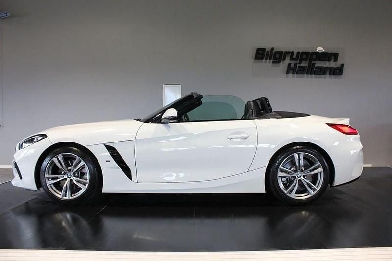 Begagnad BMW Z4 M Sport 197 HK (144 kW) 2020 Alpin vit Cab