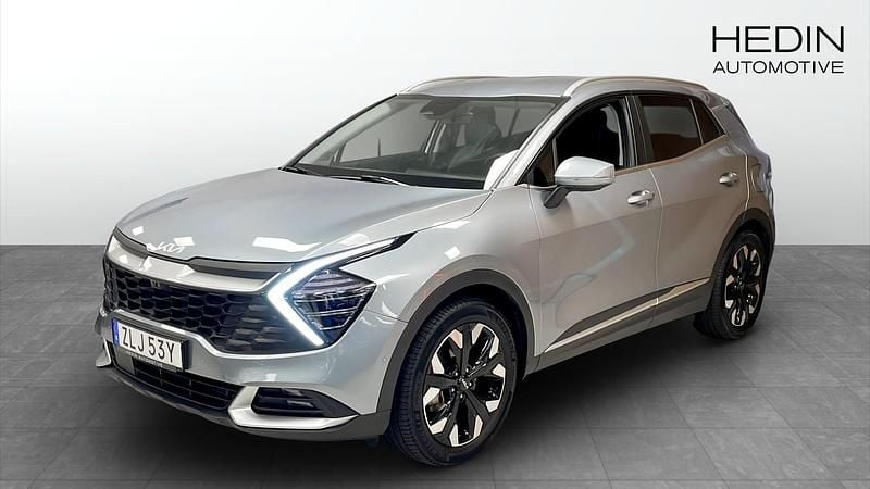 Grå (grey) Begagnad 2024 Kia Sportage Advance SUV | 429 900 kr (Lite dyr) - Bild 1/4