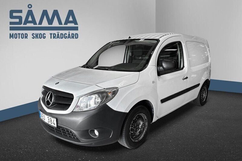 Vit Begagnad 2013 Mercedes Citan 108 Van | 44 900 kr - Bild 1/4