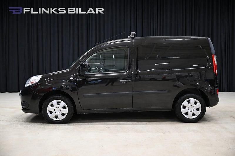 Begagnad Renault Kangoo 110 HK (80 kW) 2016 Svart Minibuss