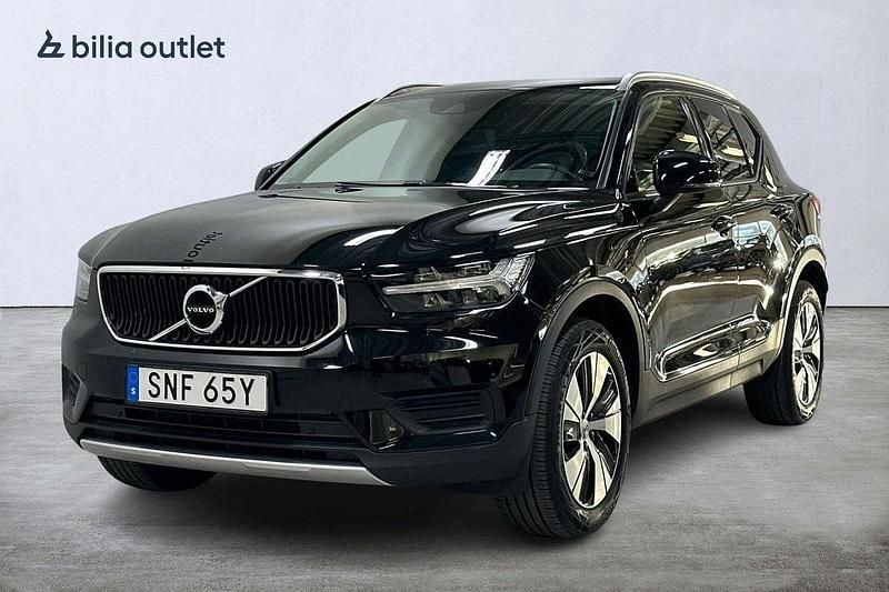 Svart Begagnad 2020 Volvo XC40 Momentum SUV | 274 900 kr (Marknadspris) - Bild 1/3