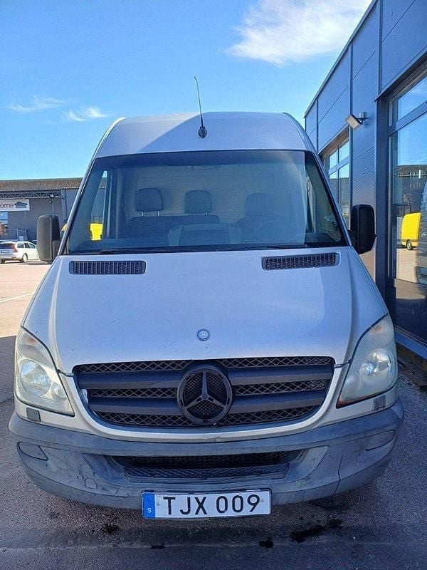 Silver Begagnad 2009 Mercedes Sprinter Van | 69 000 kr (Superpris) - Bild 1/4
