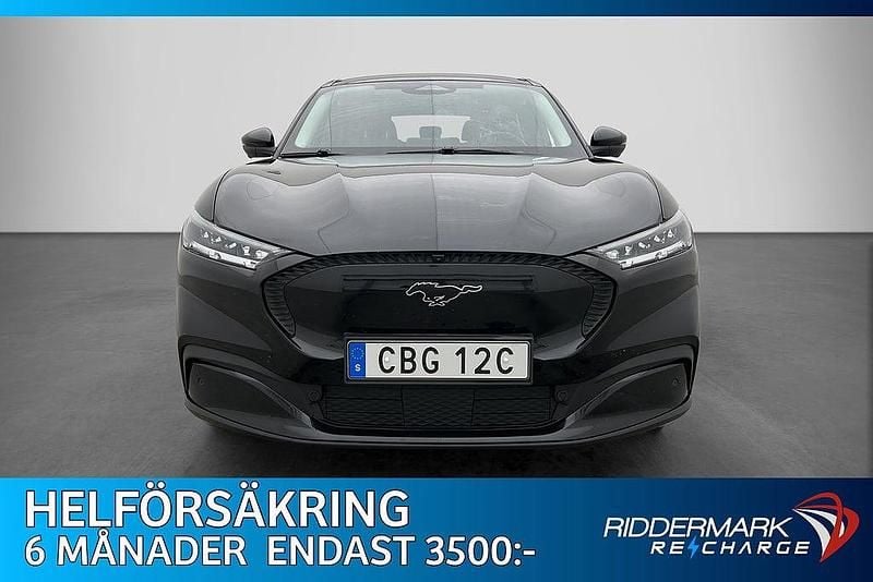 Begagnad Ford Mustang Mach-E Standard Range 2022 Svart SUV