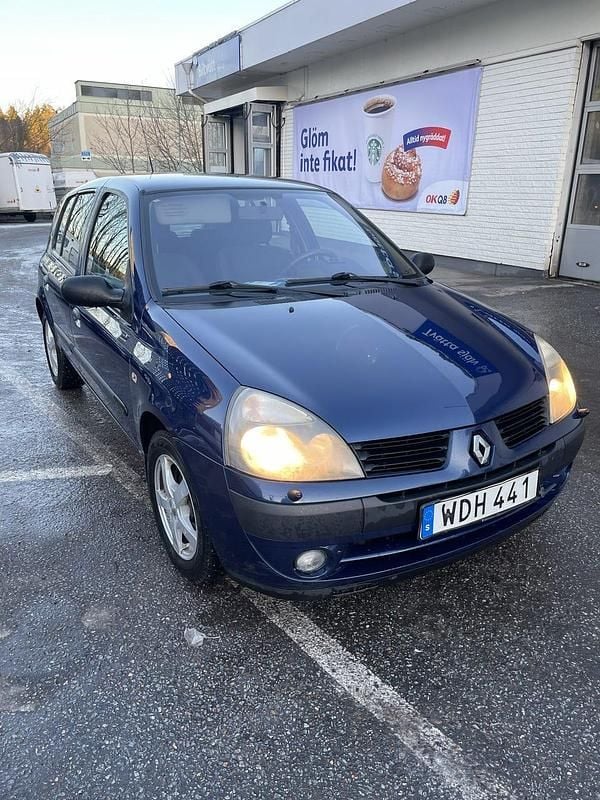 Begagnad 2005 Renault Clio R.S. Halvkombi | 25 000 kr (Superpris) - Bild 1/4