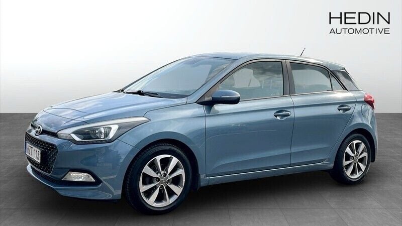 Blå (blue) Begagnad 2015 Hyundai i20 Halvkombi | 69 900 kr - Bild 1/4