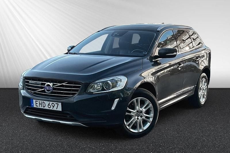 Grå Begagnad 2015 Volvo XC60 Summum SUV | 140 000 kr (Superpris) - Bild 1/4