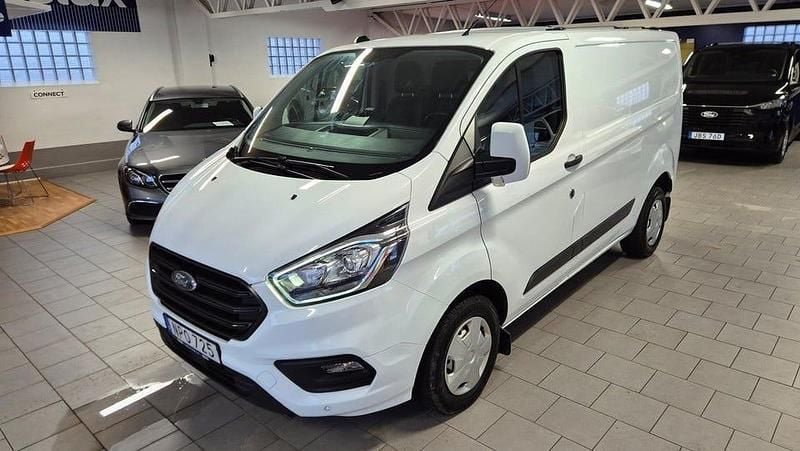 Vit Begagnad 2022 Ford Transit Custom | 277 500 kr - Bild 1/4